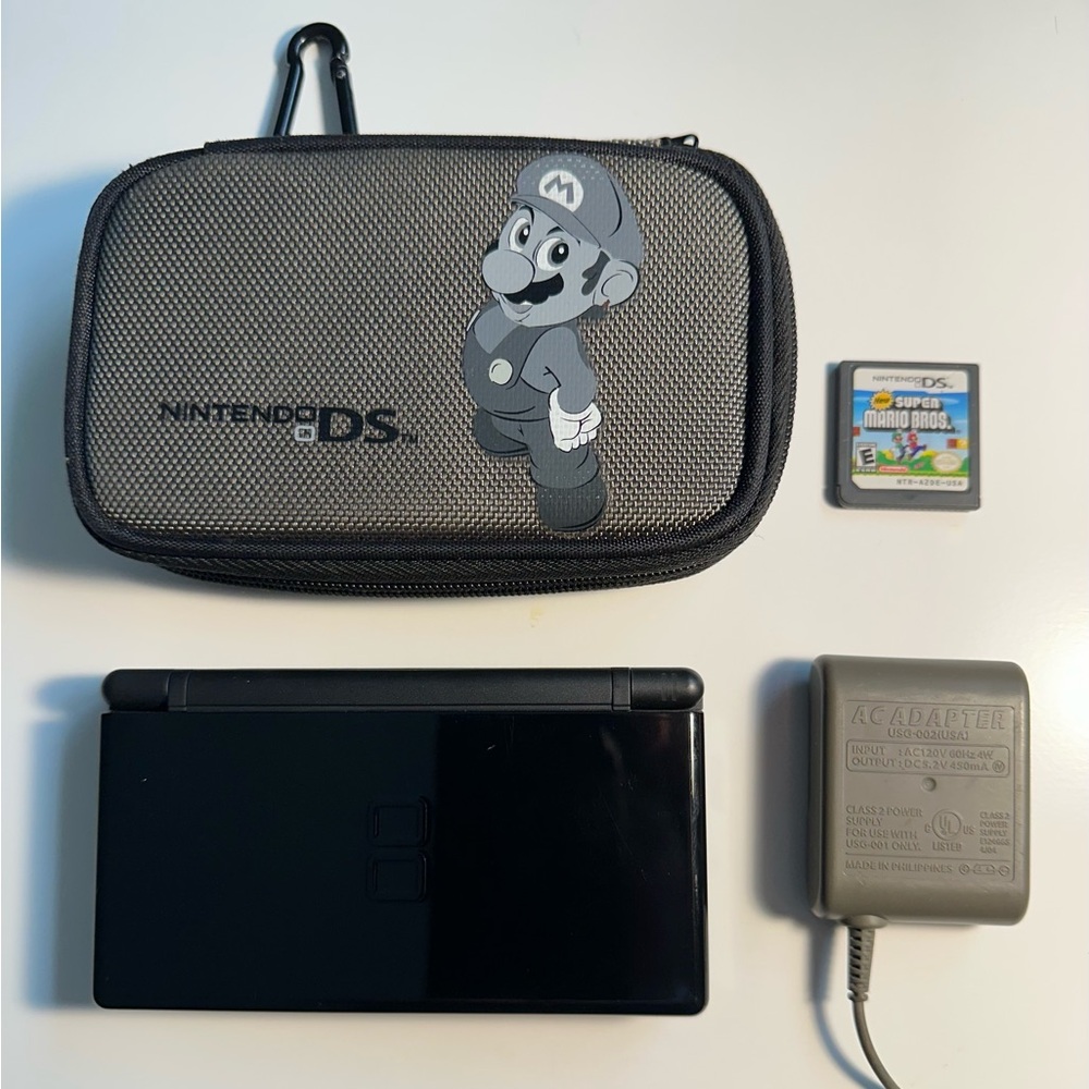 Nintendo DS Lite Mario Bundle